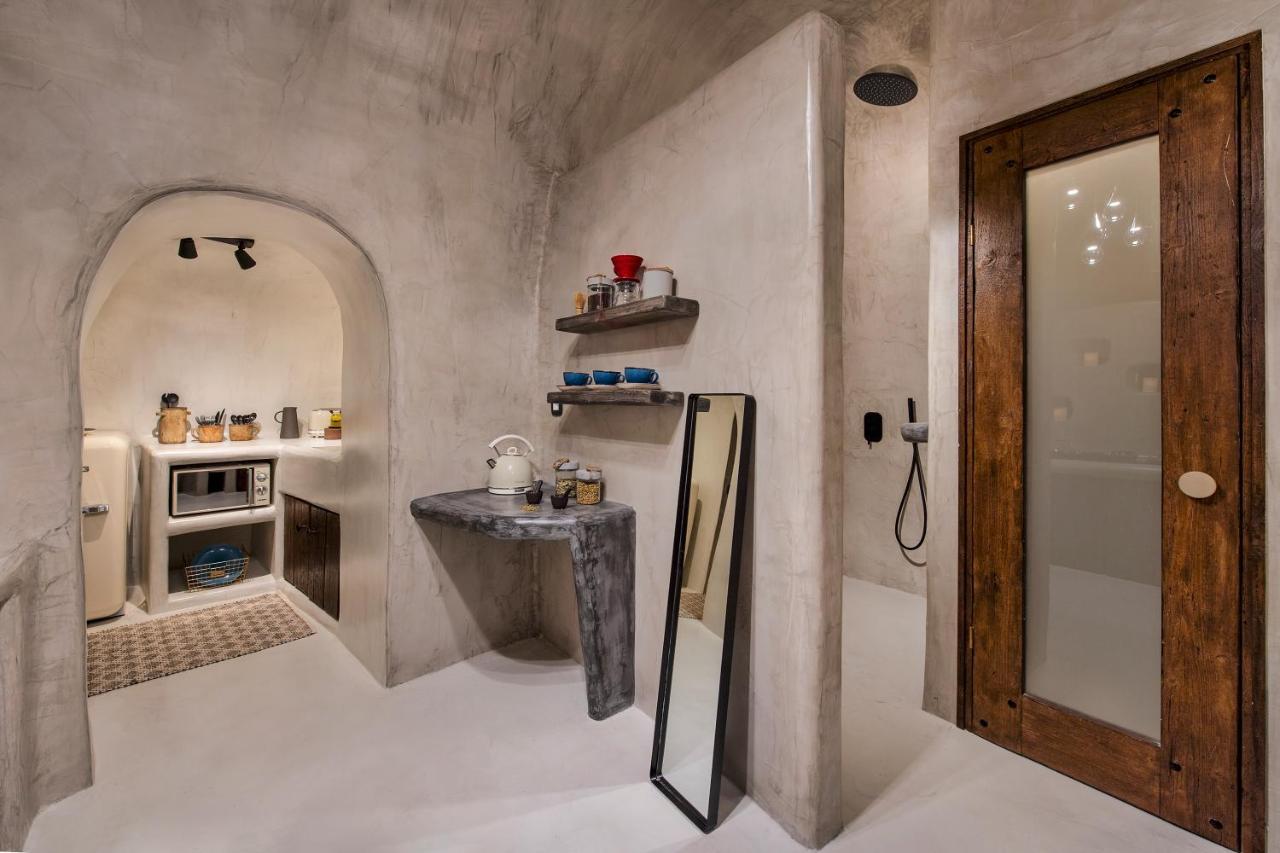 Satori Caves By Thireon Villa Oia  Exterior photo